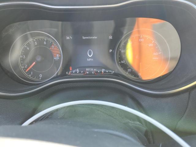 Photo 9 from auction – 2019 JEEP CHEROKEE L with VIN 1C4PJMDX5KD412405