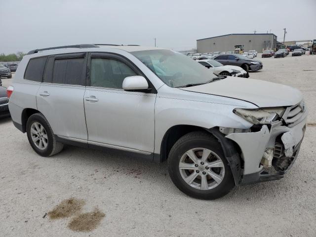 Photo 4 from auction – 2012 TOYOTA HIGHLANDER with VIN 5TDZK3EH2CS061515