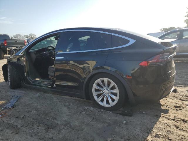 Photo 2 from auction – 2018 TESLA MODEL X with VIN 5YJXCDE29JF128652