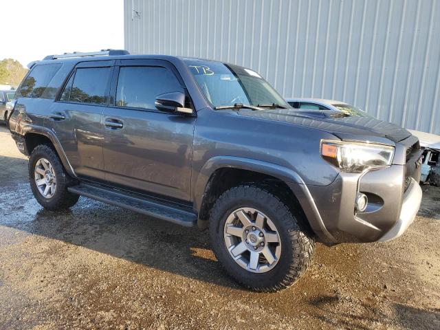 Photo 4 from auction – 2014 TOYOTA 4RUNNER SR with VIN JTEBU5JR1E5172955