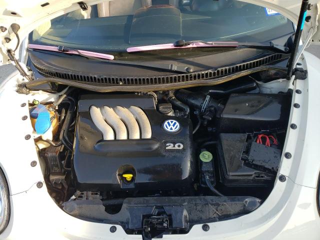 Photo 11 from auction – 2003 VOLKSWAGEN NEW BEETLE with VIN 3VWCK21C03M403695