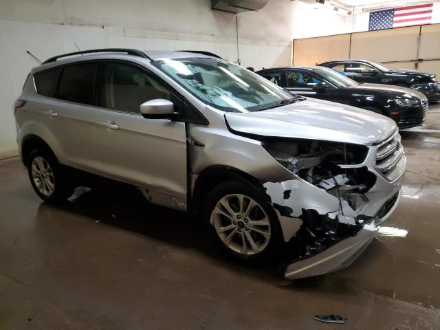 Photo 4 from auction – 2017 FORD ESCAPE SE with VIN 1FMCU9GDXHUB28468