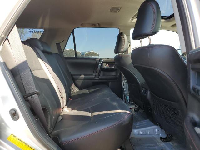 Photo 11 from auction – 2014 TOYOTA 4RUNNER SR with VIN JTEBU5JR2E5197444