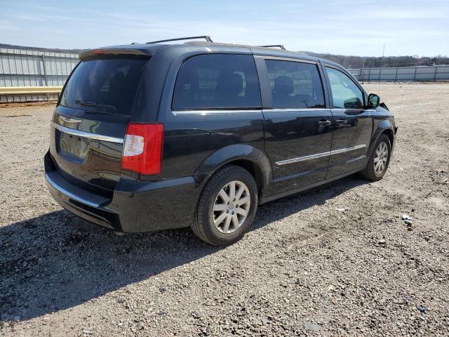 Photo 3 from auction – 2016 CHRYSLER TOWN & COU with VIN 2C4RC1BG3GR280558