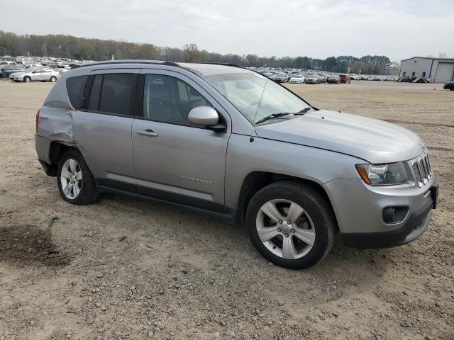 Photo 4 from auction – 2016 JEEP COMPASS LA with VIN 1C4NJDEBXGD617235