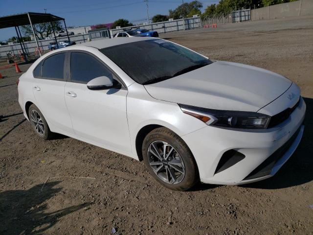 Photo 4 from auction – 2023 KIA FORTE LX with VIN 3KPF24AD5PE597063