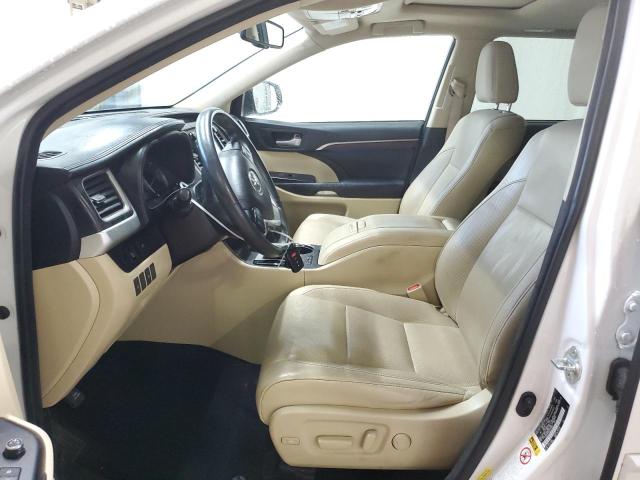 Photo 7 from auction – 2016 TOYOTA HIGHLANDER with VIN 5TDYKRFH2GS131999