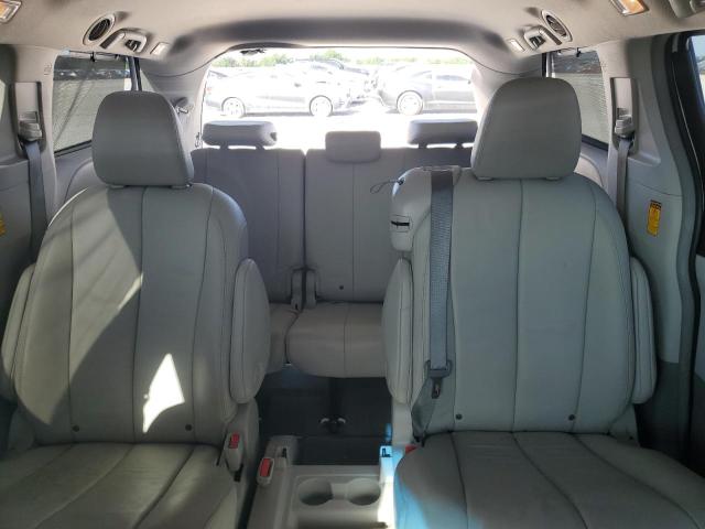 Photo 10 from auction – 2014 TOYOTA SIENNA XLE with VIN 5TDYK3DC5ES468149