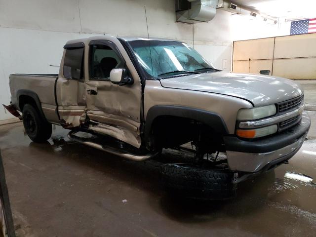 Photo 4 from auction – 2002 CHEVROLET SILVERADO with VIN 1GCEK19V82E248538