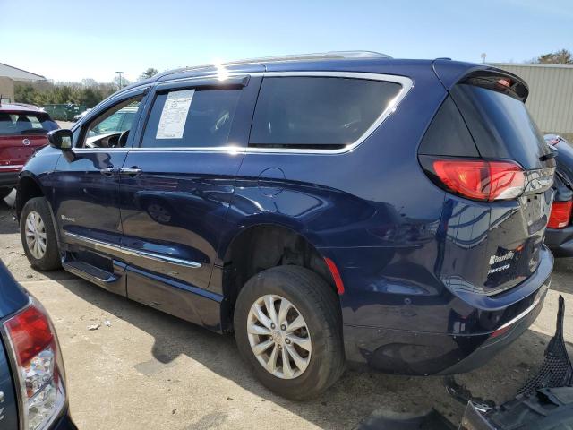 Photo 2 from auction – 2018 CHRYSLER PACIFICA T with VIN 2C4RC1EG2JR168126