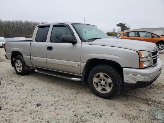 Photo 4 from auction – 2006 CHEVROLET SILVERADO with VIN 1GCEC19TX6Z157300