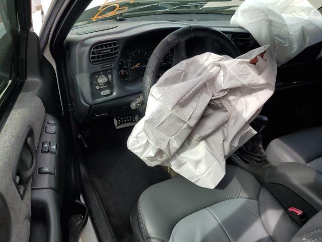 Photo 8 from auction – 2002 CHEVROLET BLAZER with VIN 1GNCS18W62K172733