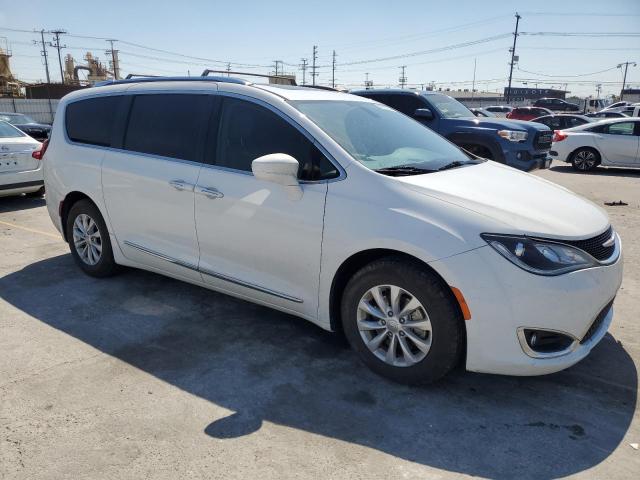 Photo 4 from auction – 2018 CHRYSLER PACIFICA T with VIN 2C4RC1EG9JR350745