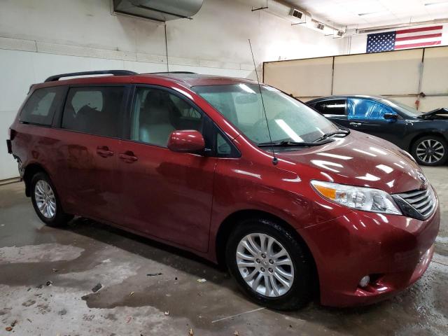 Photo 4 from auction – 2014 TOYOTA SIENNA XLE with VIN 5TDYK3DCXES453551