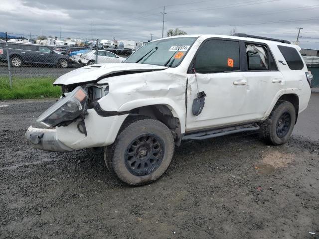 TOYOTA 4RUNNER SR 2020 with VIN JTEBU5JR7L5806024 - Photo from auction