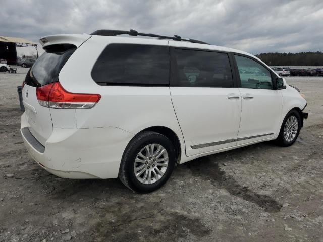 Photo 3 from auction – 2012 TOYOTA SIENNA XLE with VIN 5TDYK3DC0CS195909