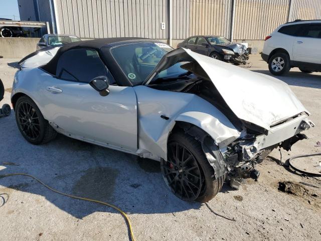 Photo 4 from auction – 2016 MAZDA MX5 with VIN JM1NDAC73G0111600