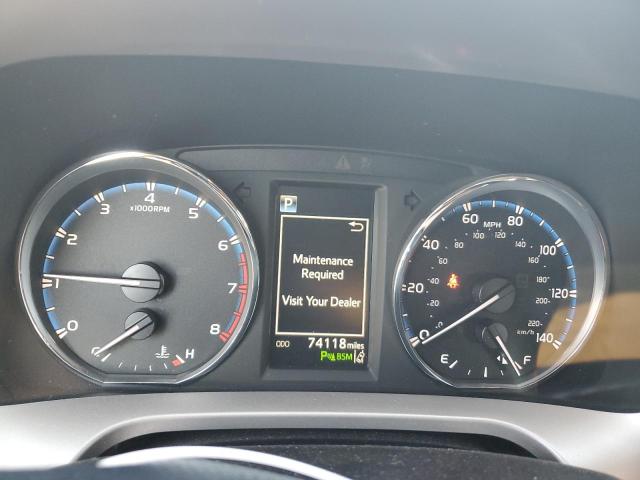 Photo 9 from auction – 2017 TOYOTA RAV4 LIMIT with VIN JTMDFREV6HD207280