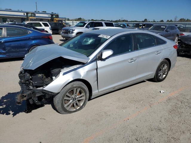 HYUNDAI SONATA SE 2017 with VIN 5NPE24AF2HH511685 - Photo from auction