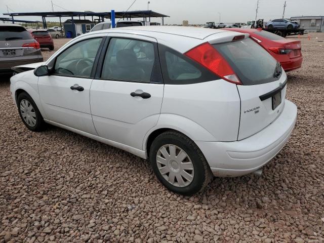 Photo 2 from auction – 2005 FORD FOCUS ZX5 with VIN 3FAFP37N55R103100