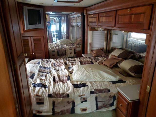 Photo 6 from auction – 2003 MONON 45X96 ROADMASTER with VIN 1RF13564332022465
