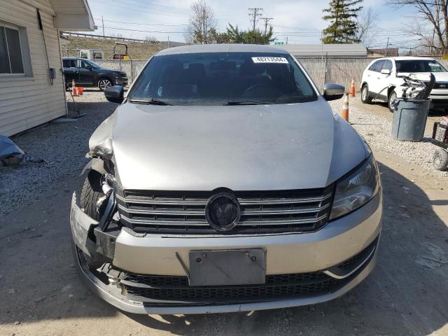 Photo 5 from auction – 2013 VOLKSWAGEN PASSAT S with VIN 1VWAP7A32DC001833