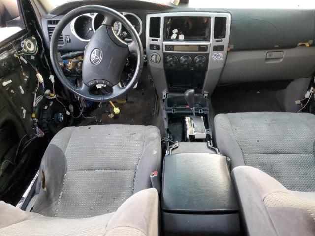 Photo 8 from auction – 2004 TOYOTA 4RUNNER SR with VIN JTEBT14R040032799