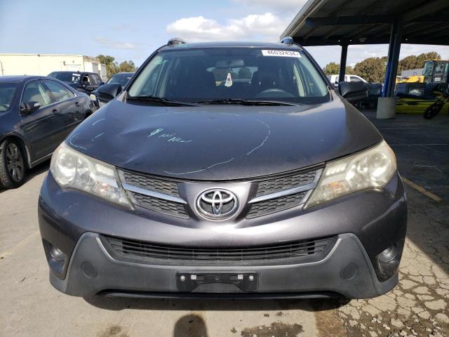Photo 5 from auction – 2015 TOYOTA RAV4 LE with VIN JTMZFREV7FJ048631