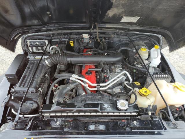 Photo 11 from auction – 2004 JEEP WRANGLER X with VIN 1J4FA39S44P803043