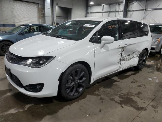CHRYSLER PACIFICA T 2020 with VIN 2C4RC1FG2LR110017 - Photo from auction