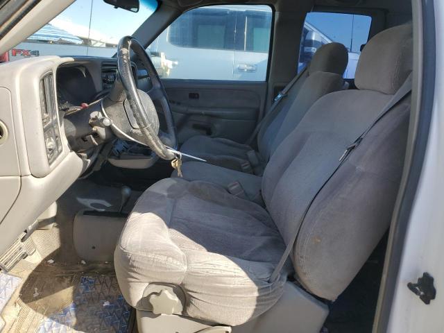 Photo 7 from auction – 2000 CHEVROLET SILVERADO with VIN 1GCEK19T3YE153179