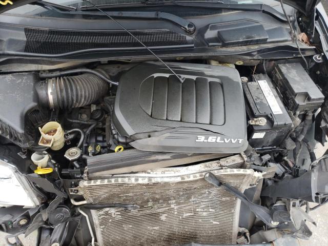 Photo 12 from auction – 2013 CHRYSLER TOWN & COU with VIN 2C4RC1CG8DR512744