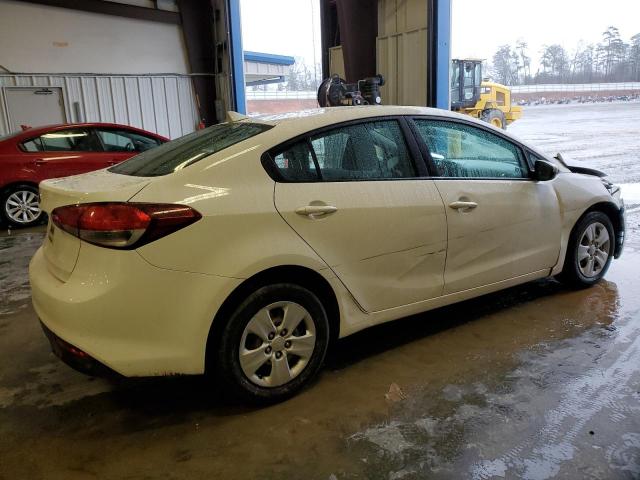Zdjęcie 3 z aukcji – 2017 KIA FORTE LX z VIN 3KPFK4A74HE039930