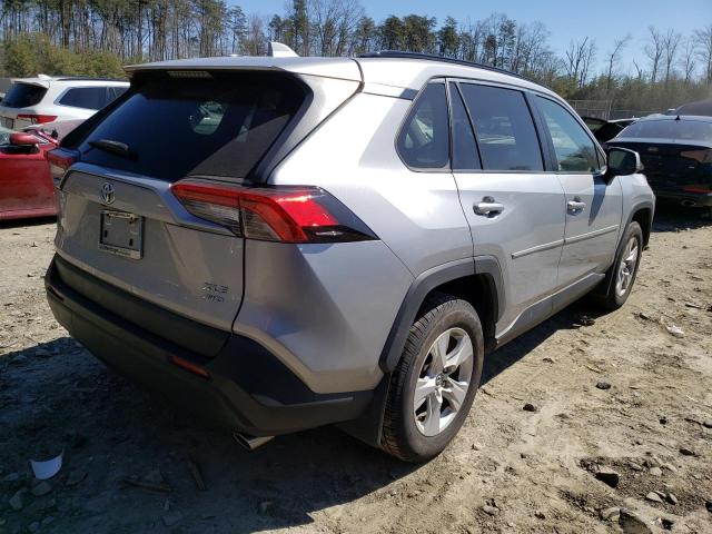 Photo 3 from auction – 2019 TOYOTA RAV4 XLE with VIN JTMP1RFV4KD021660