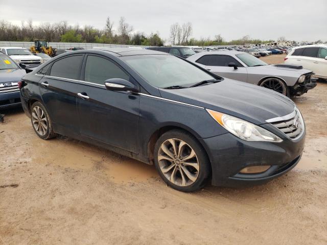 Photo 4 from auction – 2013 HYUNDAI SONATA SE with VIN 5NPEC4AB0DH604757