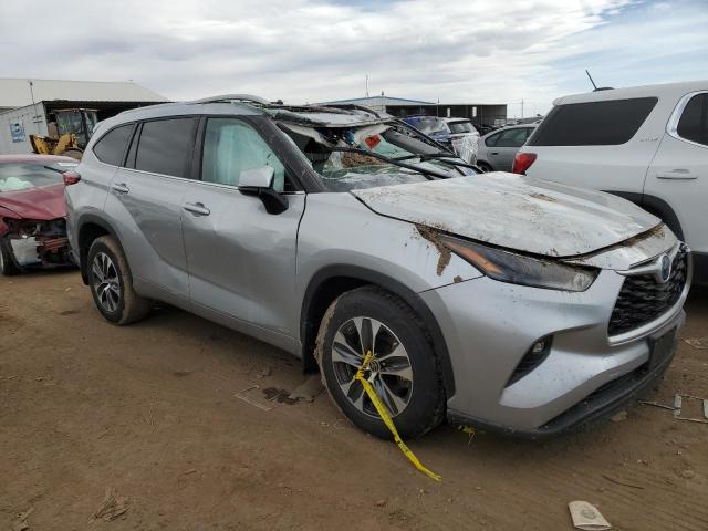 Photo 4 from auction – 2022 TOYOTA HIGHLANDER with VIN 5TDHBRCH3NS555287
