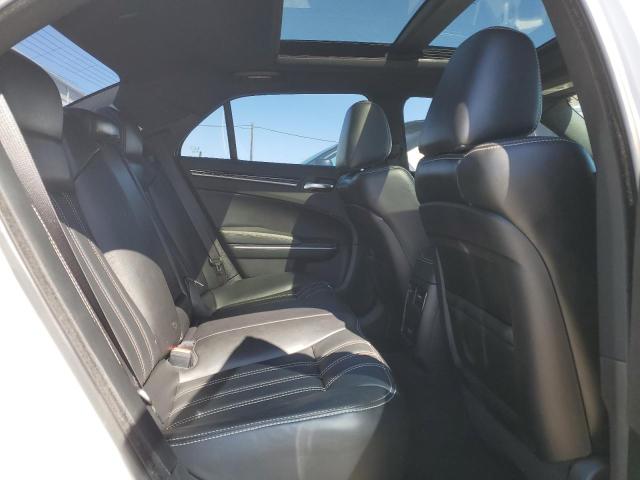 Photo 10 from auction – 2019 CHRYSLER 300 S with VIN 2C3CCABG7KH666327