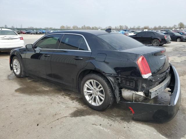 Photo 2 from auction – 2019 CHRYSLER 300 TOURIN with VIN 2C3CCAAG0KH593531