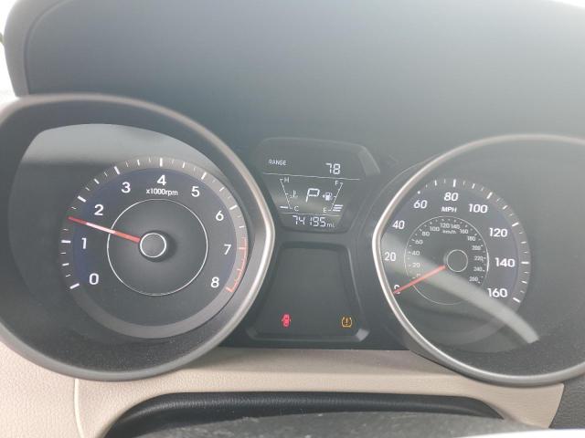 Photo 9 from auction – 2016 HYUNDAI ELANTRA SE with VIN 5NPDH4AE4GH743799