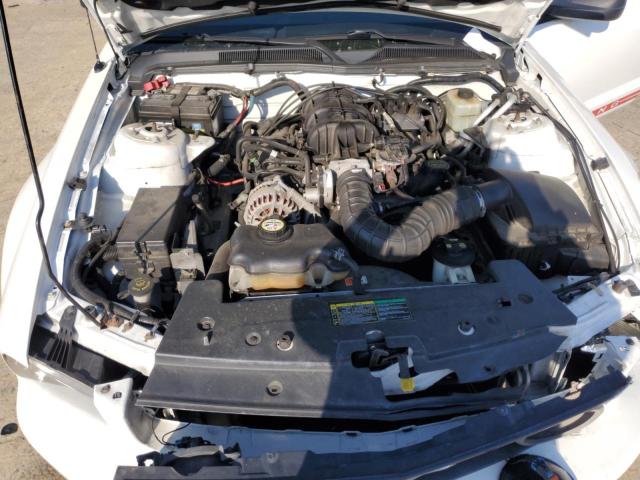 Photo 11 from auction – 2005 FORD MUSTANG with VIN 1ZVFT84N855253936