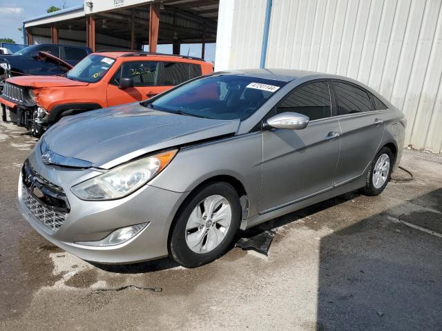 HYUNDAI SONATA HYB 2013 with VIN KMHEC4A47DA064621 - Photo from auction