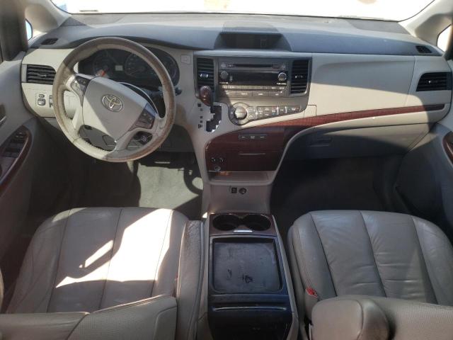 Photo 8 from auction – 2011 TOYOTA SIENNA XLE with VIN 5TDYK3DC4BS012218