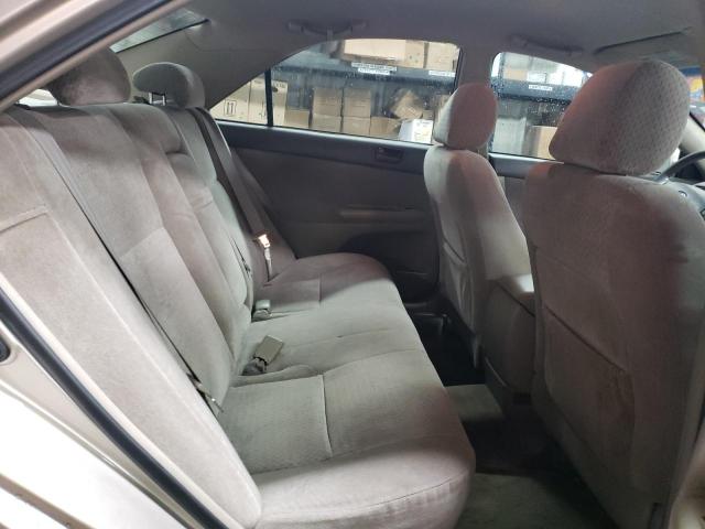 Photo 10 from auction – 2004 TOYOTA CAMRY LE with VIN 4T1BE32K44U357850