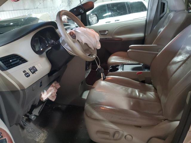 Photo 7 from auction – 2011 TOYOTA SIENNA XLE with VIN 5TDYK3DC4BS041069