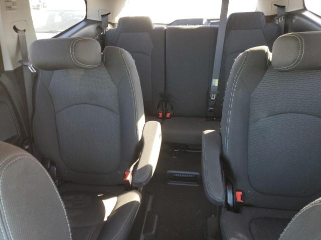 Photo 10 from auction – 2017 CHEVROLET TRAVERSE L with VIN 1GNKRGKD0HJ314591