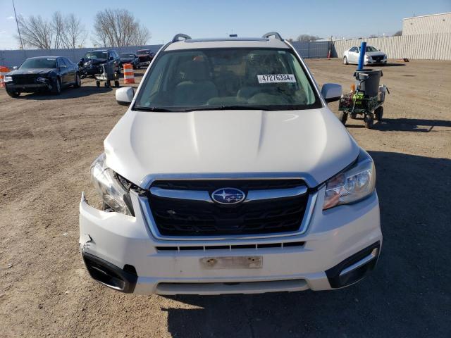 Photo 5 from auction – 2017 SUBARU FORESTER 2 with VIN JF2SJAECXHH481646