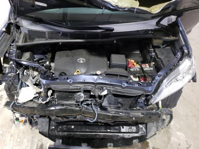 Photo 12 from auction – 2018 TOYOTA SIENNA XLE with VIN 5TDDZ3DCXJS202095