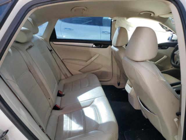 Photo 10 from auction – 2013 VOLKSWAGEN PASSAT S with VIN 1VWAP7A31DC142344