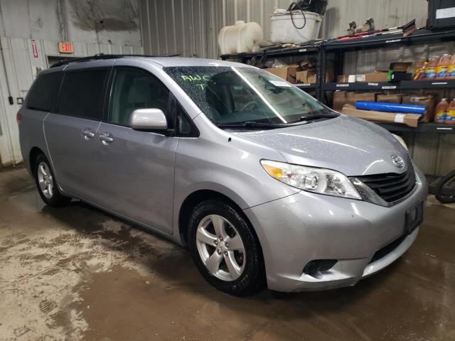 Photo 4 from auction – 2011 TOYOTA SIENNA LE with VIN 5TDKK3DC7BS010968