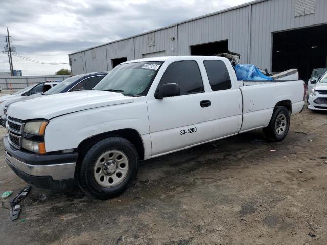 CHEVROLET SILVERADO 2006 with VIN 1GCEC19V56E157973 - Photo from auction